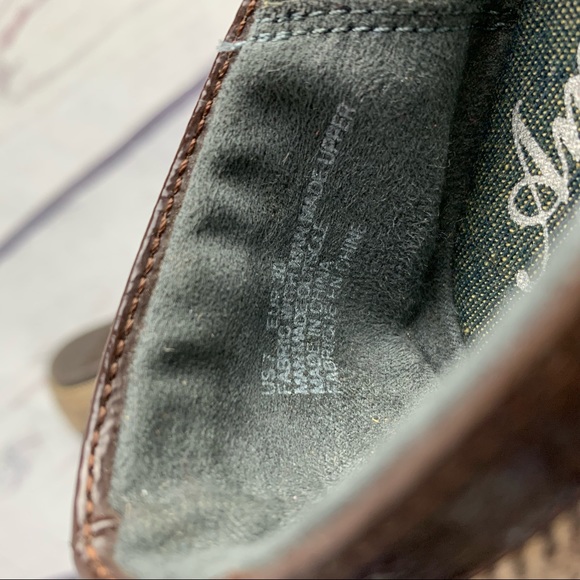 FREE W/$25^ Purchase ♦️AE Pointy Herringbone Flats - Picture 7 of 7